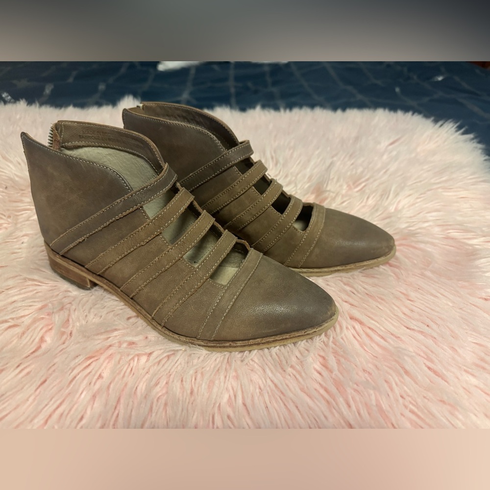 Free People, gently worn